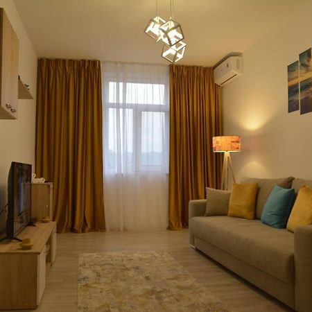 Sunrise Apartment Petroşani Buitenkant foto